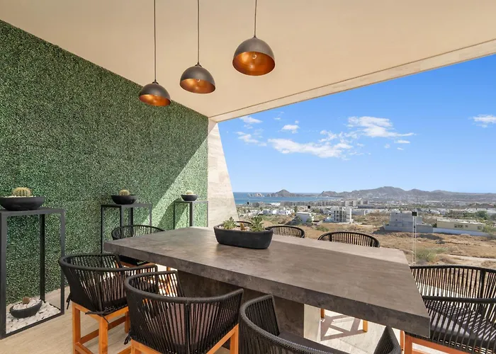 Ferienhaus Mistiq Penthouse Private Rooftop Deck & Pool *