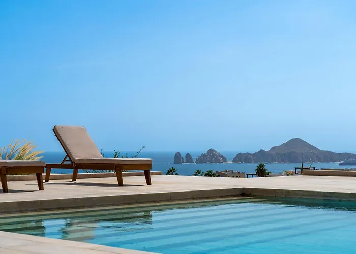 Mistiq Penthouse Private Rooftop Deck & Pool *