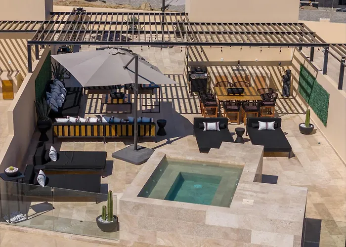 Ferienhaus Mistiq Penthouse Private Rooftop Deck & Pool Cabo San Lucas