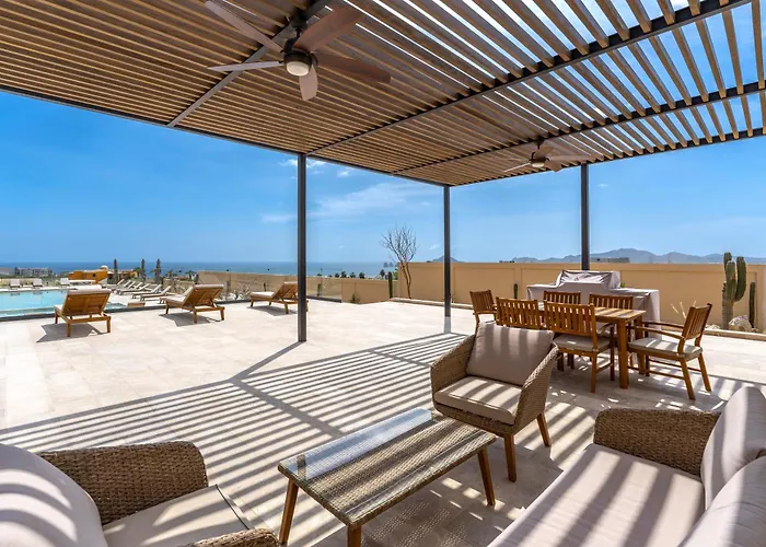 Ferienhaus Mistiq Penthouse Private Rooftop Deck & Pool *